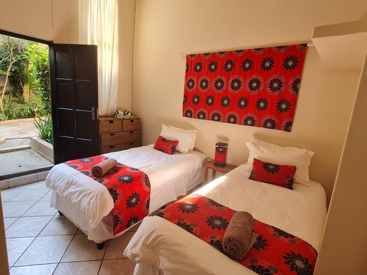 Planet Scuba Bed And Breakfast Ponta do Ouro Exteriör bild